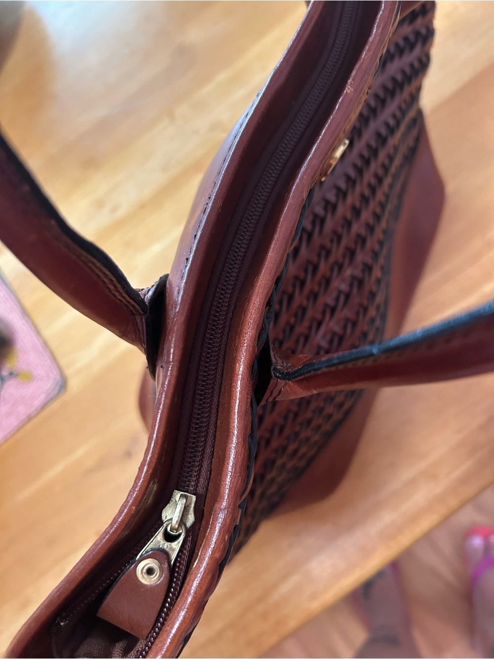 Etienne Aigner woven leather tote - Picture 4 of 7